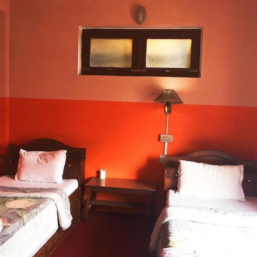 Hotel Mount Heaven Pokhara Buitenkant foto
