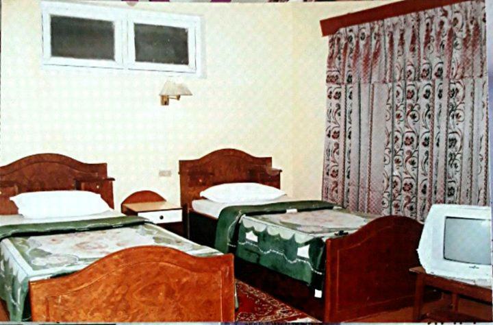 Hotel Mount Heaven Pokhara Buitenkant foto